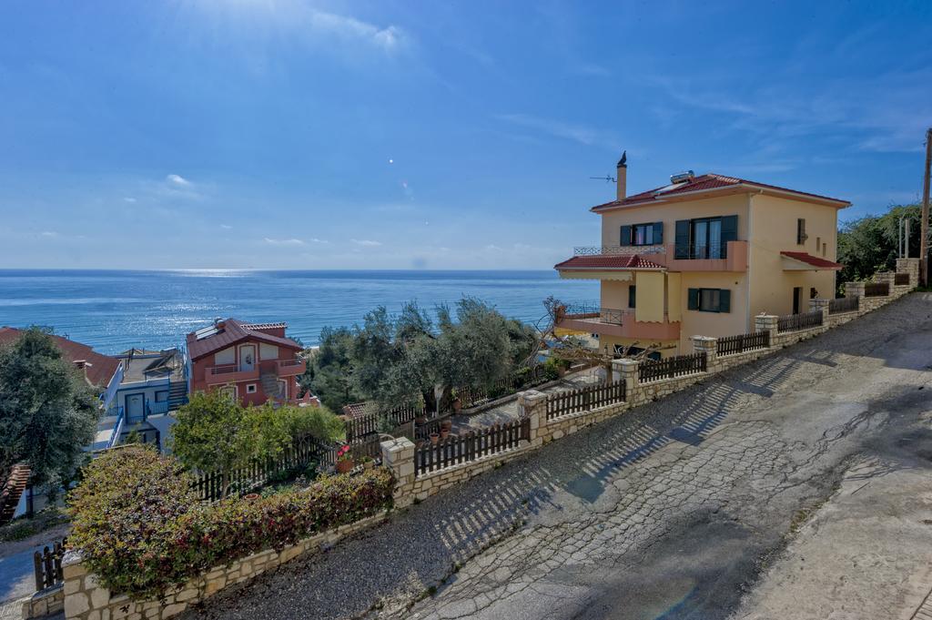 Villa Giovanni Vráhu-part Kültér fotó