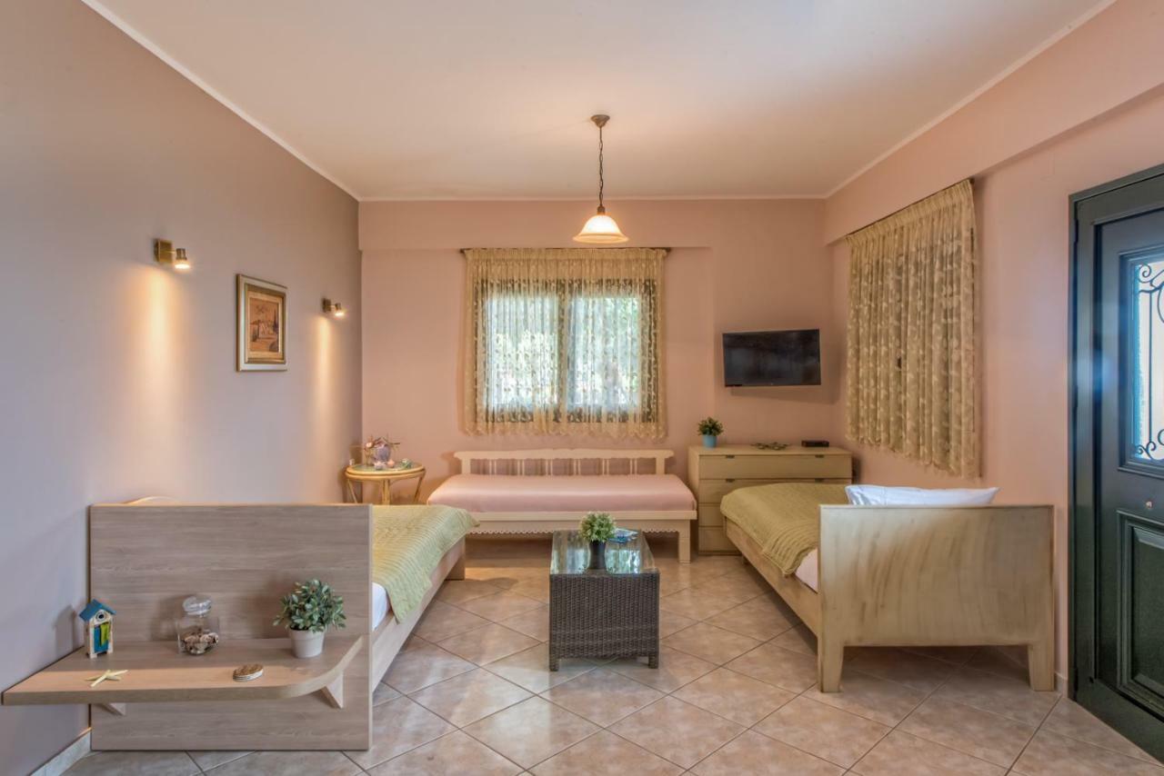 Villa Giovanni Vráhu-part Kültér fotó